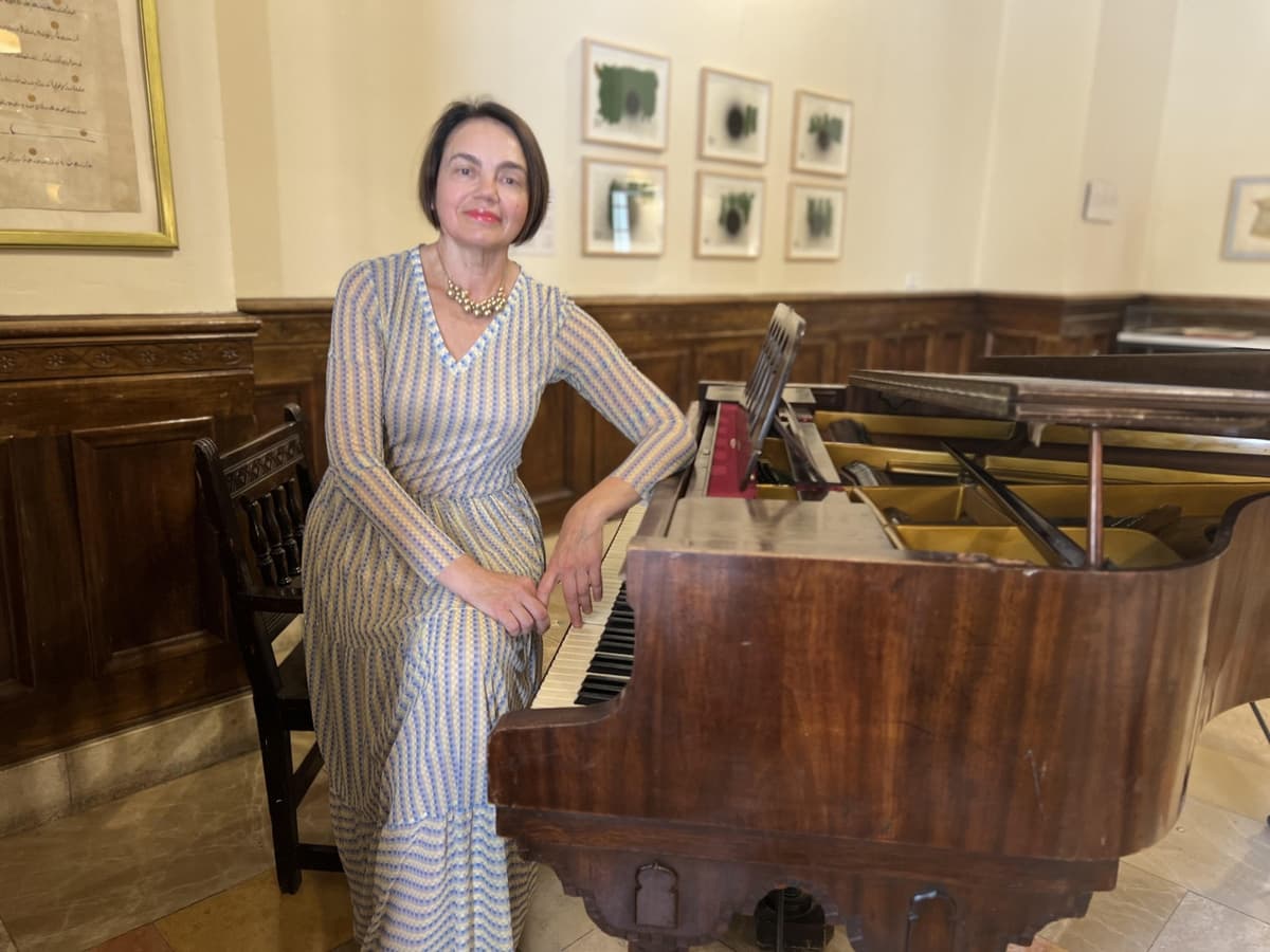 עדשה, מכחול ומיתר: אמניות יהודיות נחשפות