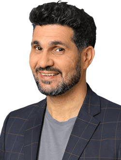 שלומי קוריאט במופע סטנדאפ