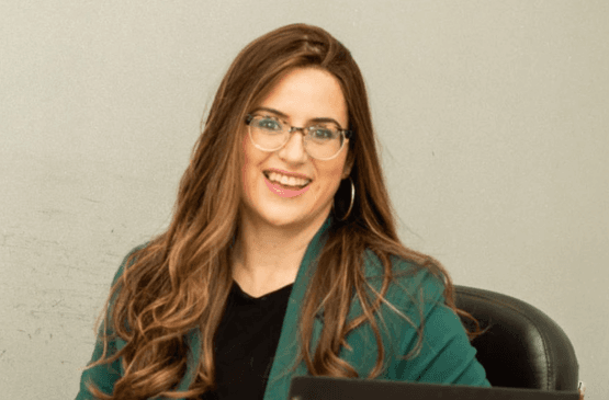 בוקר תרבות | הצצה לעולם השידוכים בחברה החרדית - שרה פכטר