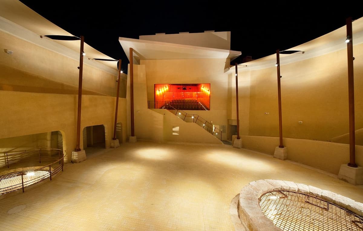 סיור בבאר אברהם בעברית