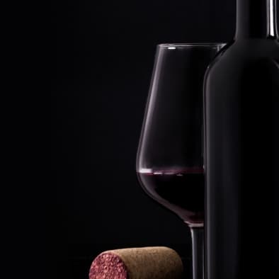 סדנת טעימות יין וגבינות בחשיכה