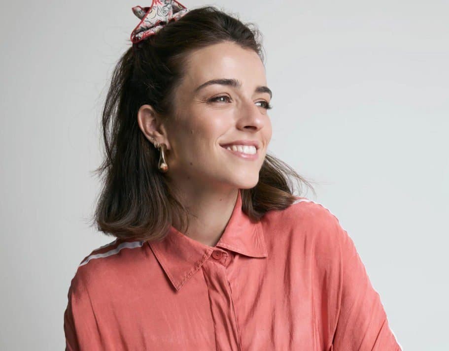 במופע אקוסטי