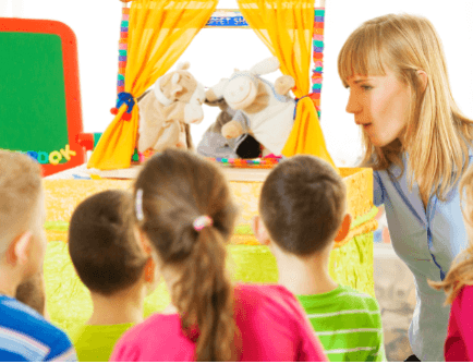 "חנוכיית היער שנעלמה" הצגה לחנוכה