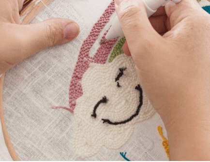 סדנת פאנץ' נידל לחנוכה