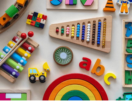 צעצועים תואמי גיל | דניאל טננבאום בריטן