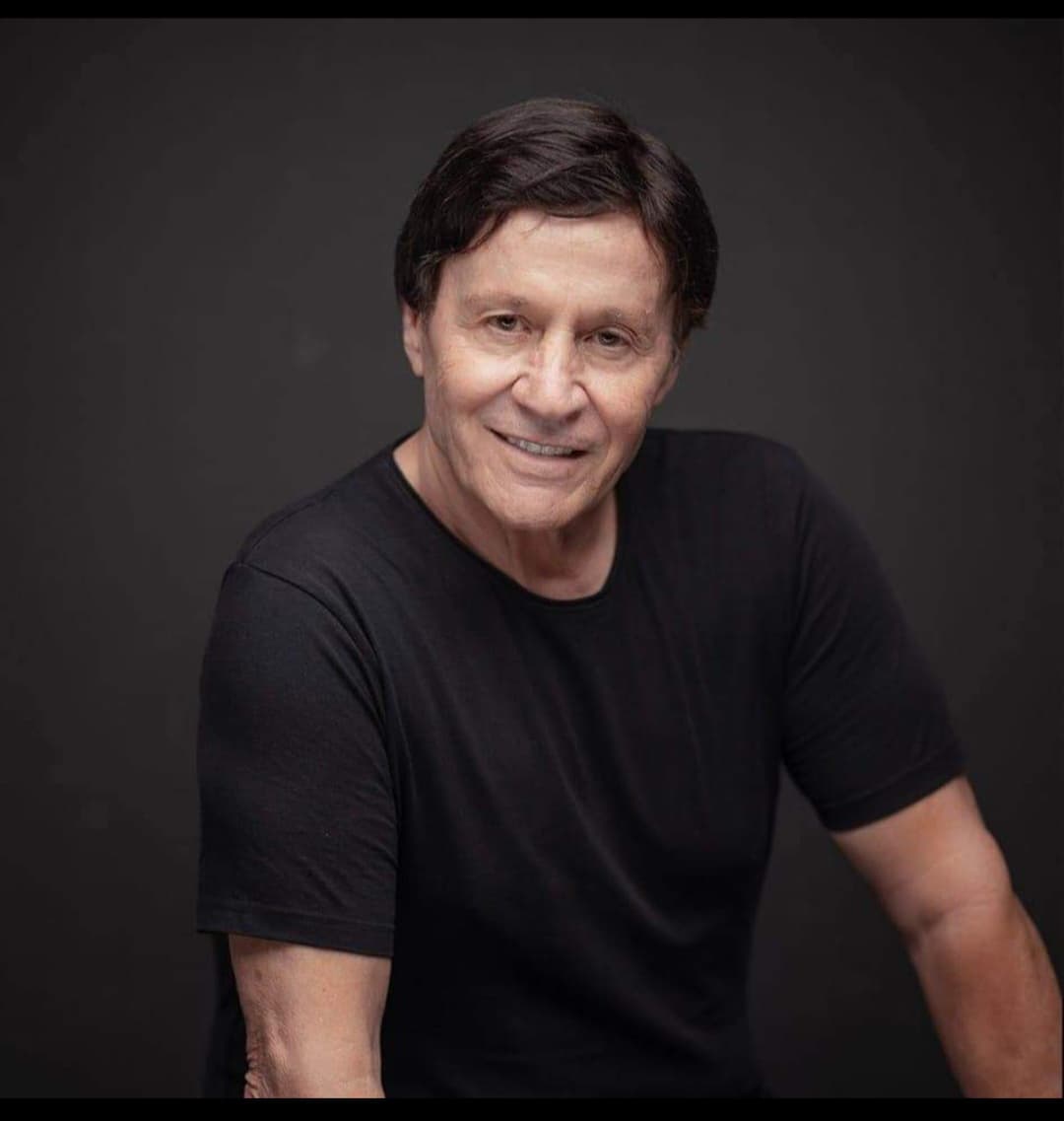 גיל שוחט מארח את אבי טולדנו