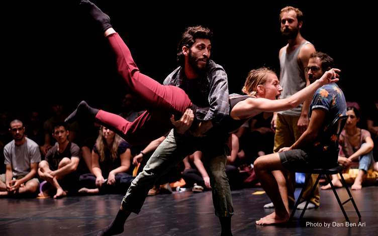 רייצ'ל ארדוס |  Q & A אינטימיות ב36 שאלות