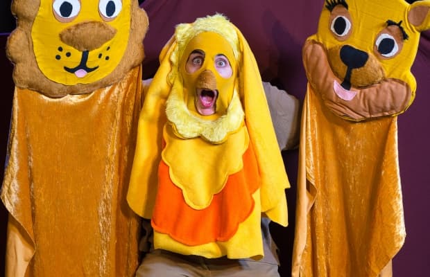 תות ביער - תיאטרון סיפור