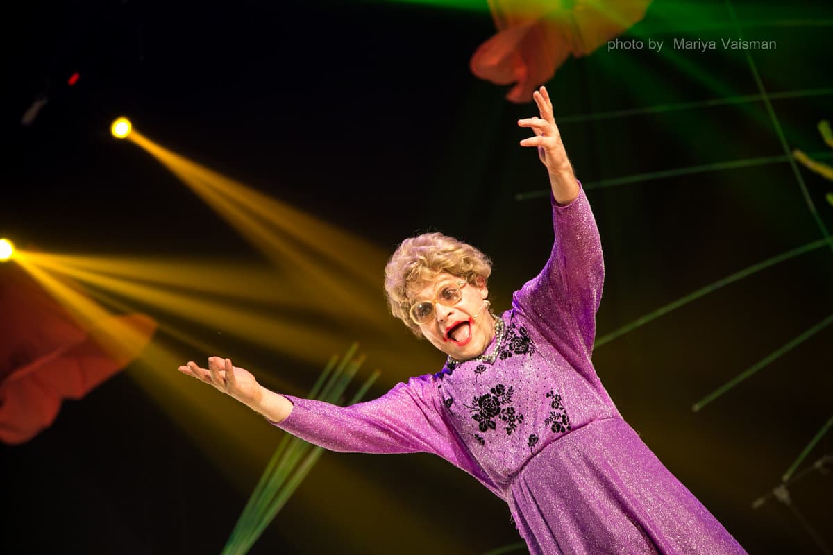 סבתא פרידה | הצגה אורחת