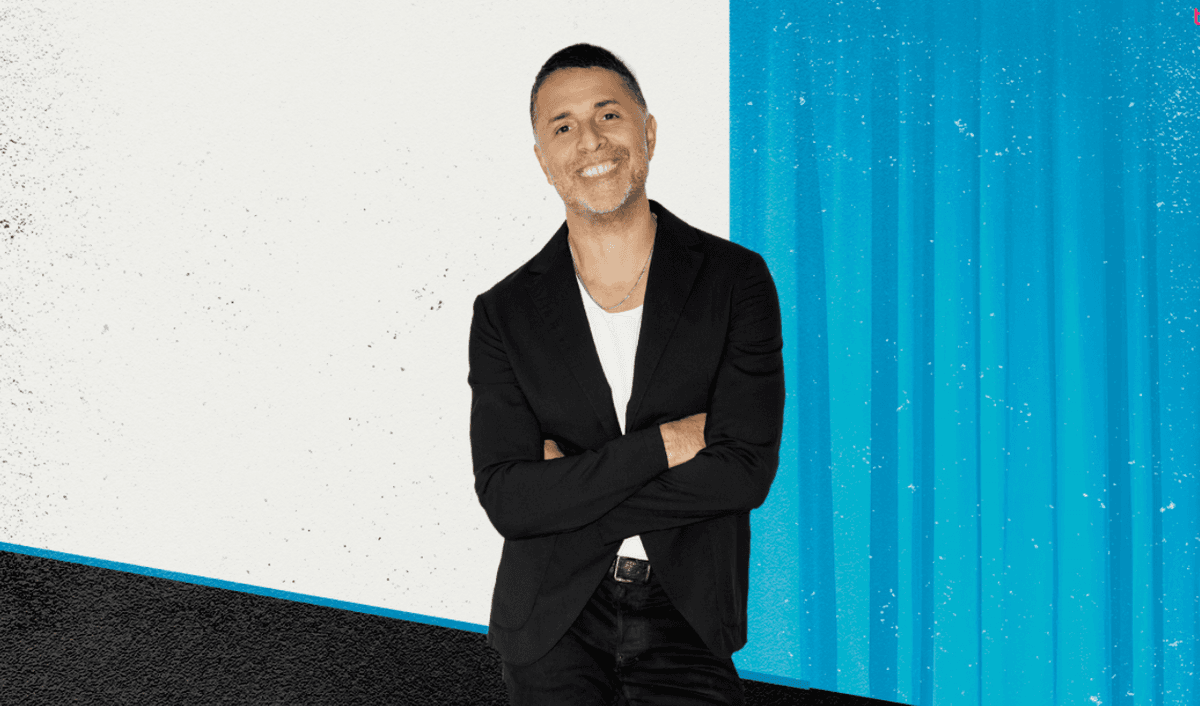 נדב אבוקסיס