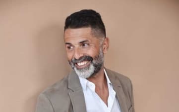 סטנדאפ: נדב אבוקסיס