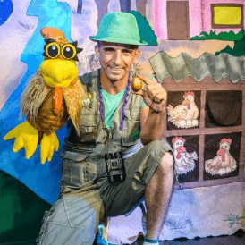 שעת סיפור -  צביקה הבלש ותעלומת התרנגולת