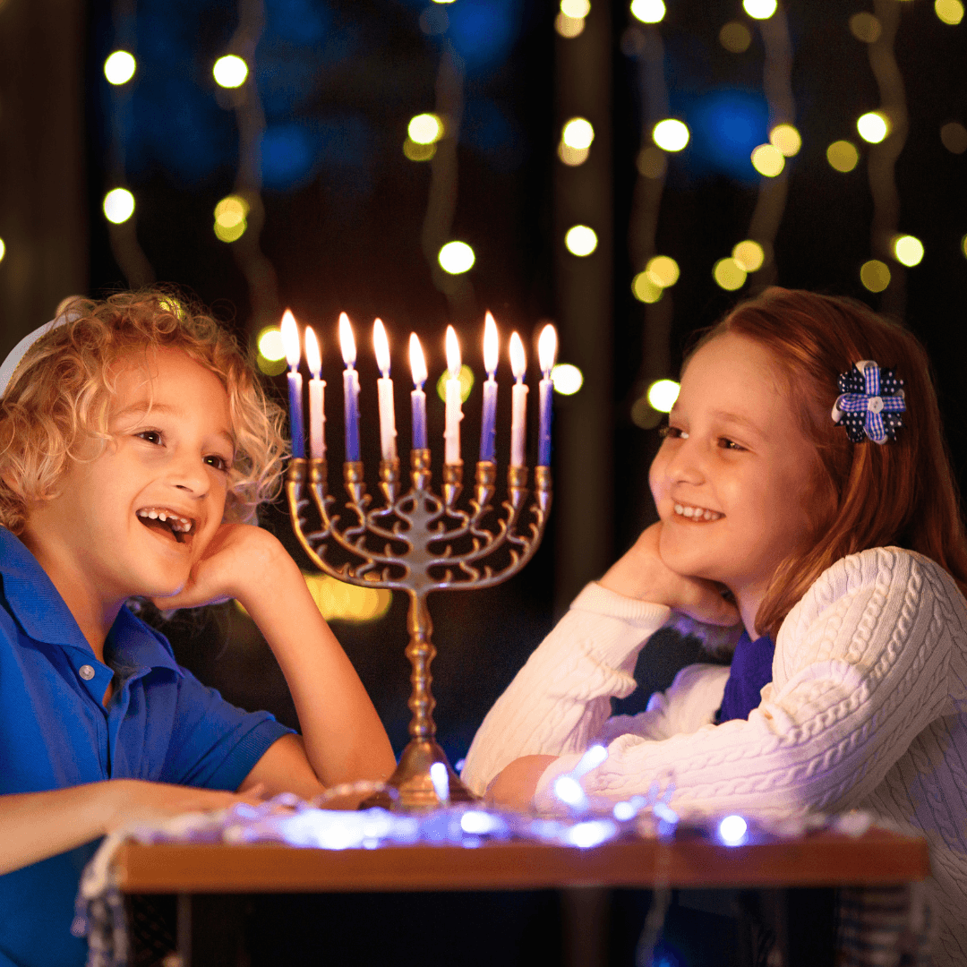 סיור עששיות "מסע גיבורים בעקבות האור"