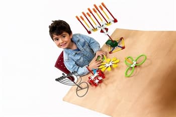 בונים רובוטיקה ברוח חג החנוכה