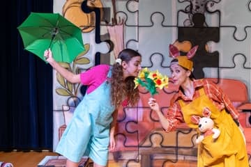 אבא של עמליה נוסע לאוסטרליה - הצגת ילדים- תיאטרון אורנה פורת