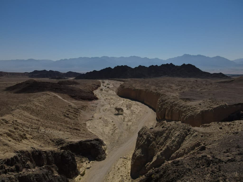 קניון שחורת – מסע בזמן בין שכבות הסלע