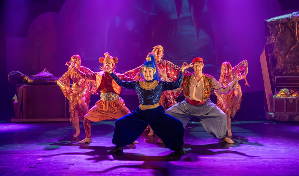 "אלאדין" - תאטרון הקיבוץ ולהקת המחול הקיבצית