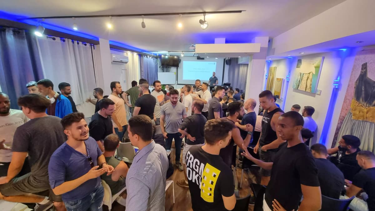 תקשורת אמיתית – כנס הצלחה עם נשים