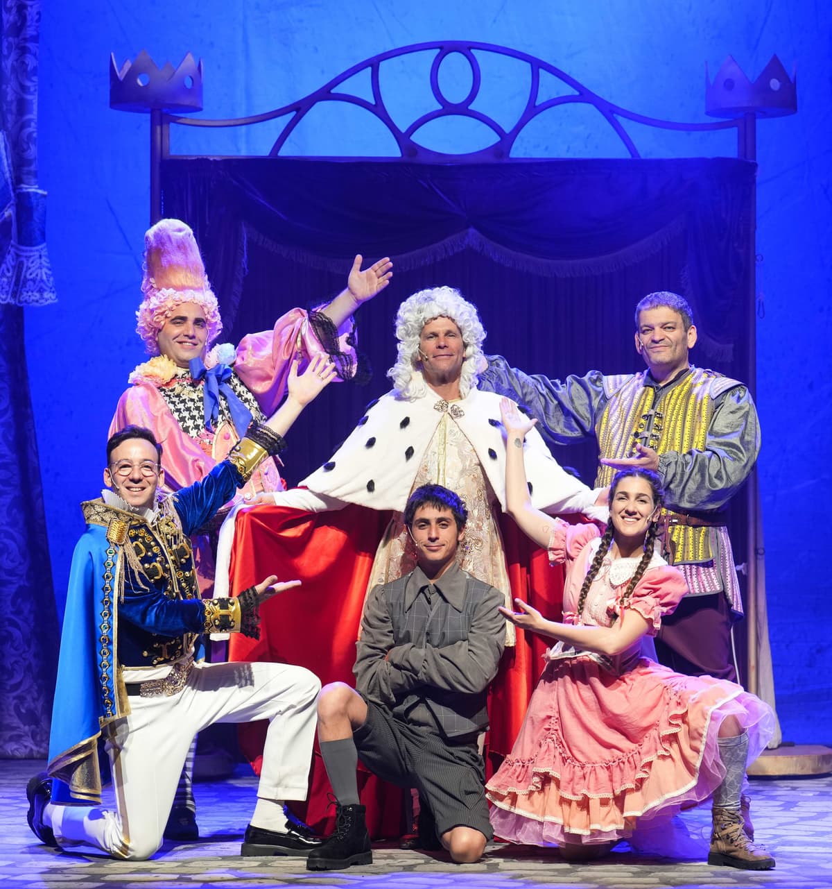 בגדי המלך החדשים