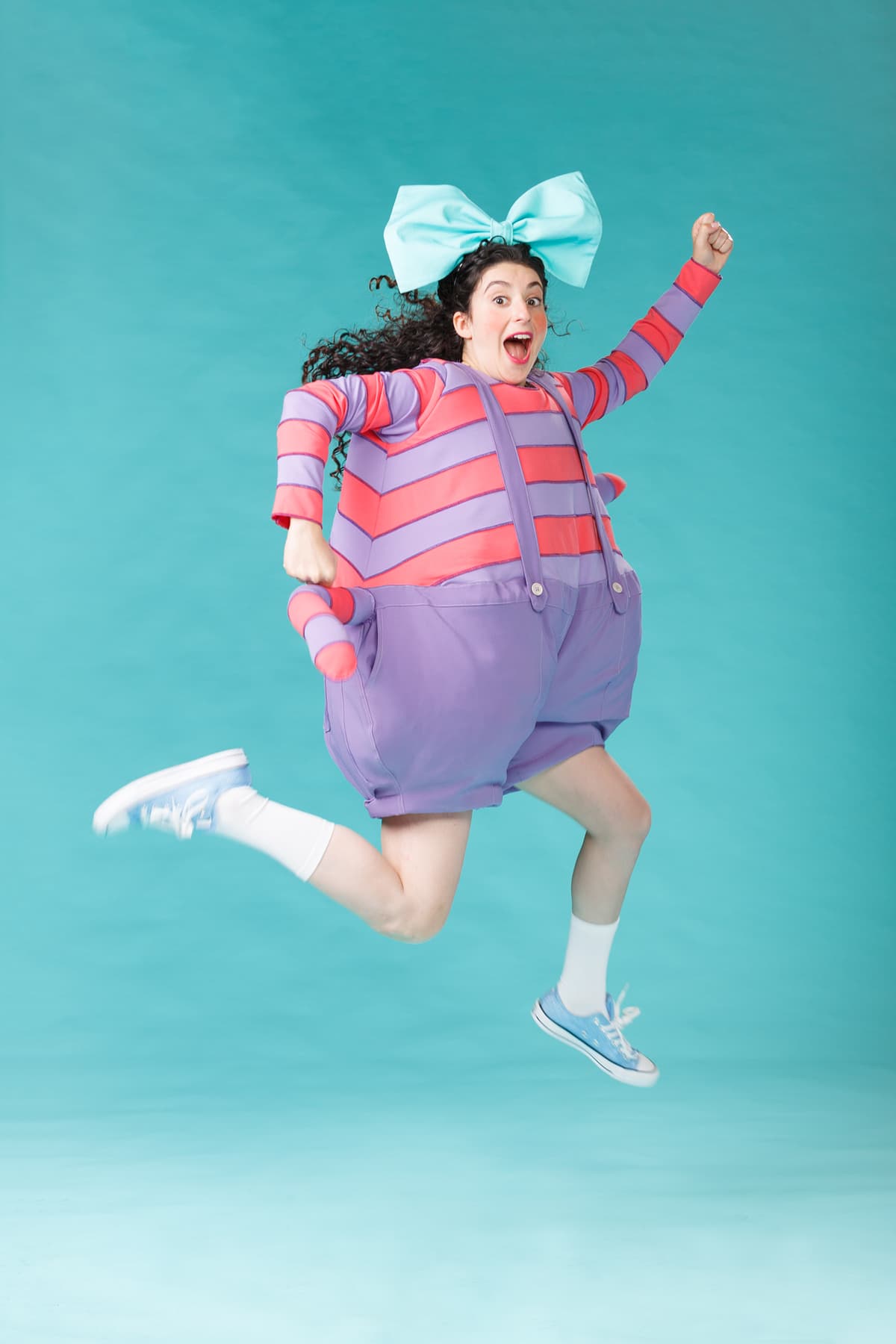 מדיטק חולון מציגה: הכינה נחמה בתאטרון המסילה