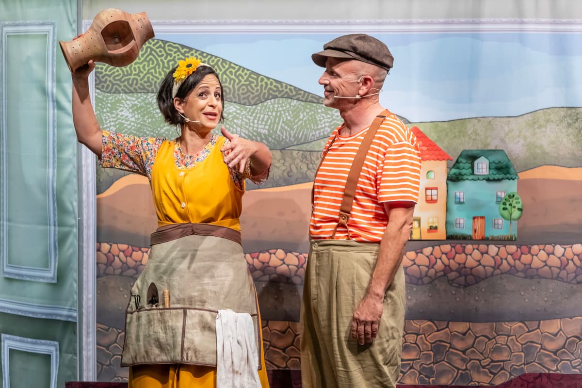 מדיטק חולון מציגה:אוצר החברות במרכז תרבות שושנה דמארי