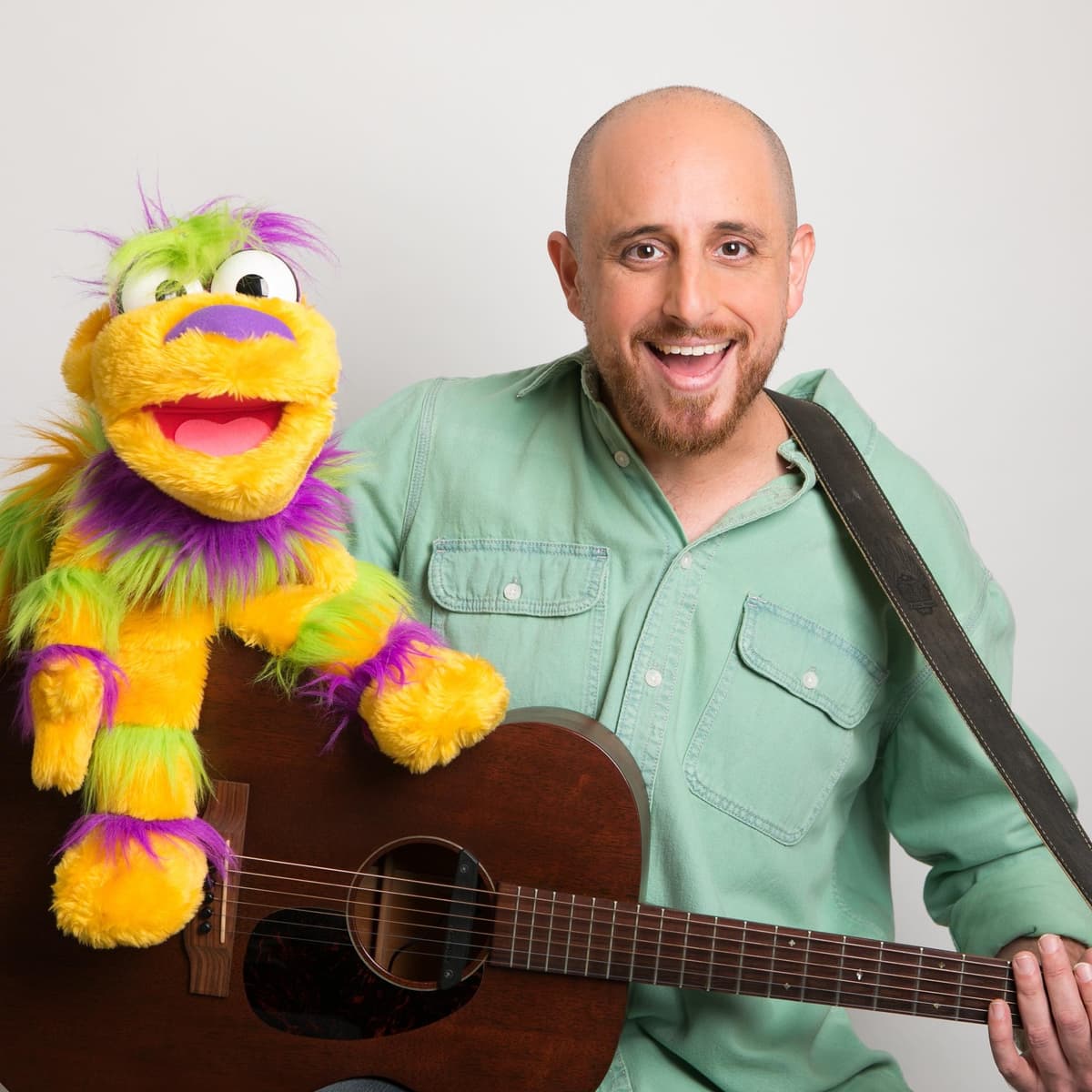 יואב מפוחית וגיטרה