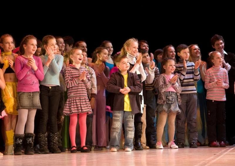 גיבור מהסיפורים - הצגה שלישית בסדרת