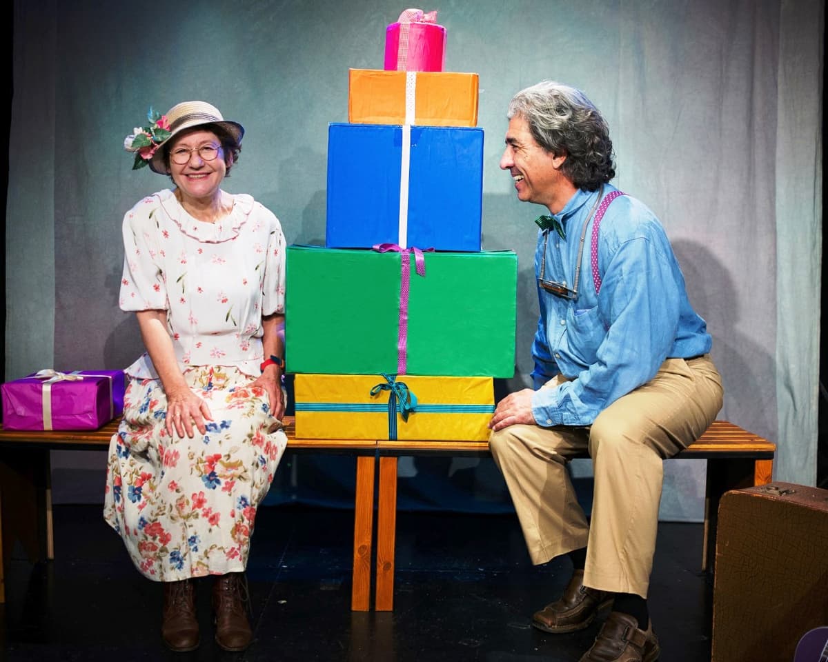 רכבת המתנות של סבא וסבתא