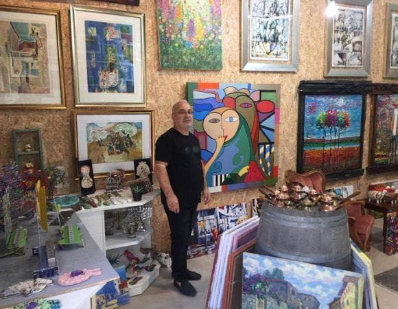 פסטיבל חורף – אלומת אור גדולה בין סמטאות עכו העתיקה – מפגש של טעם, יצירה ותקווה